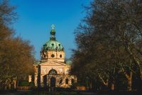 погребална агенция - 82830 селекции