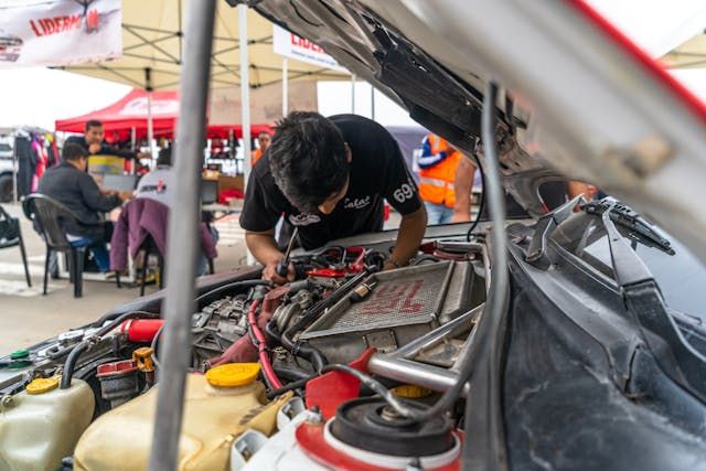 сервиз за акумулатори - 38124 клиенти